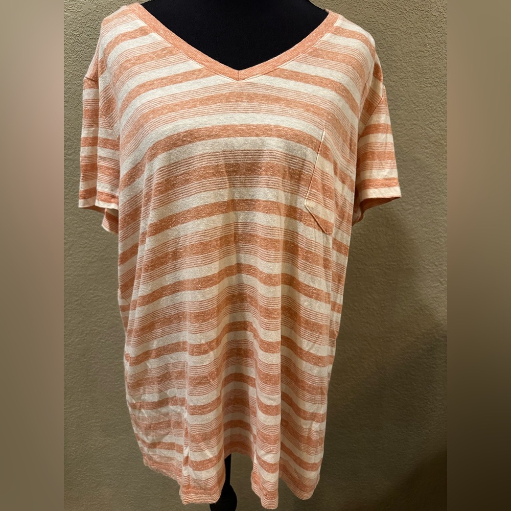 Universal Thread Orange and Cream V-Neck Tee